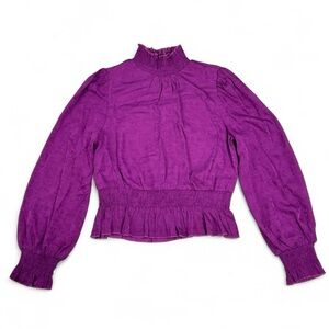 Magenta floral jacquard silky puff sleeve smocked blouse